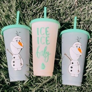 Olaf color changing tumbler